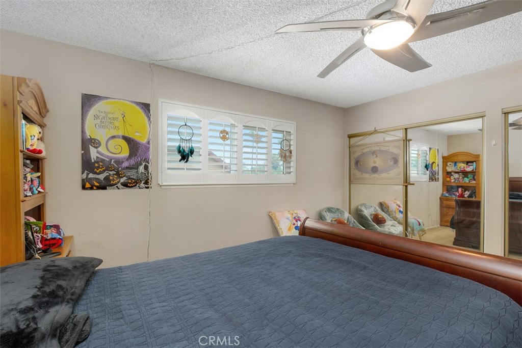 1725 Trinity Loop