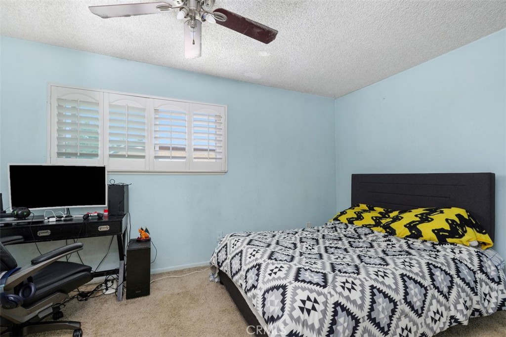 1725 Trinity Loop