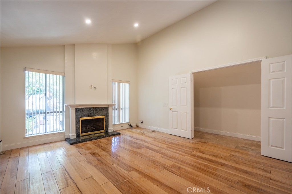 5402 Saint Marys Circle