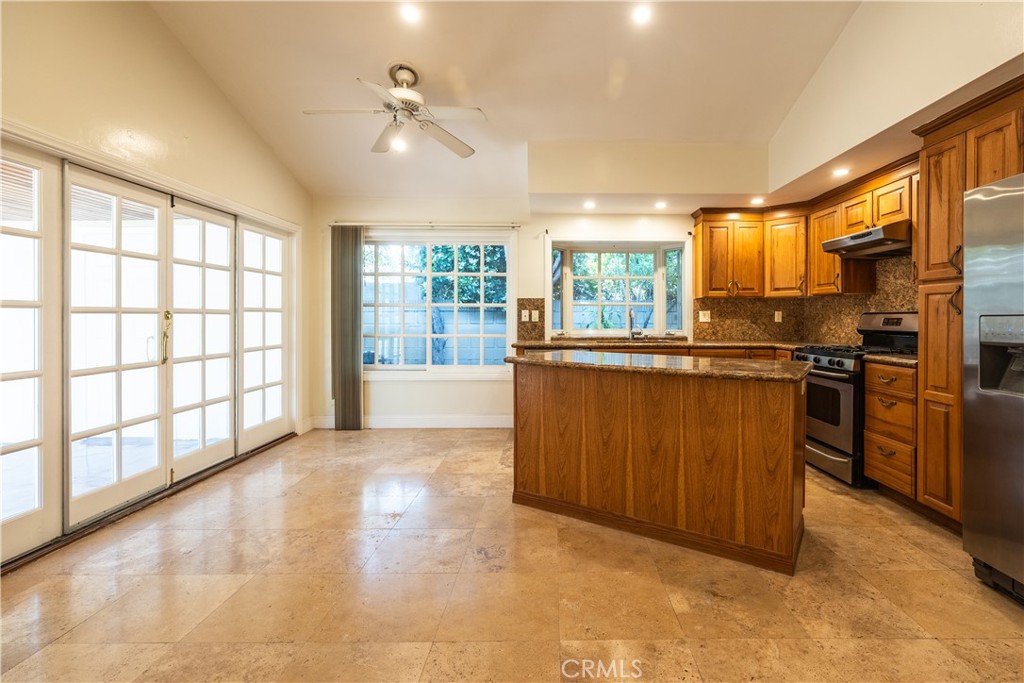 5402 Saint Marys Circle