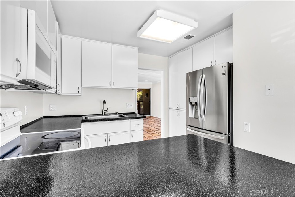 23305 Caminito Marcial 77