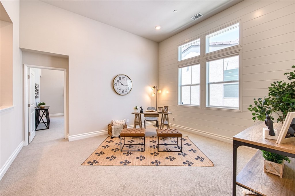 1151 Brush Creek