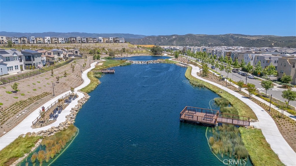 1151 Brush Creek