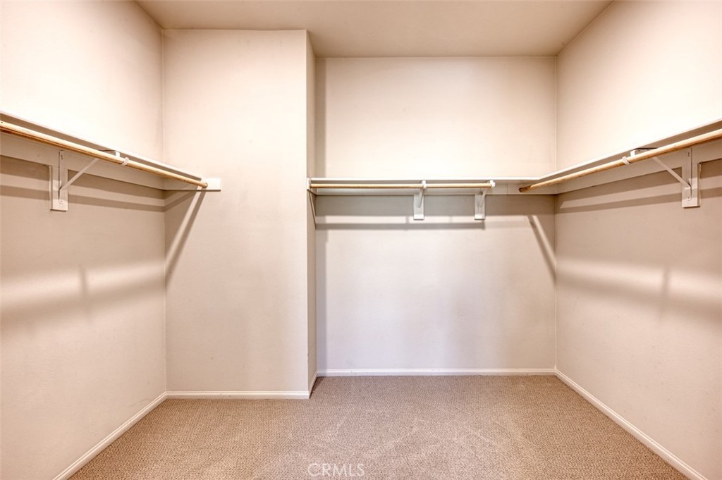 1151 Brush Creek
