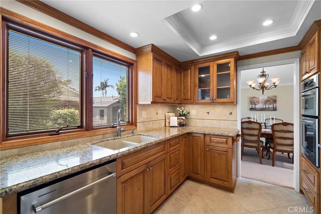 20161 Glacier Circle