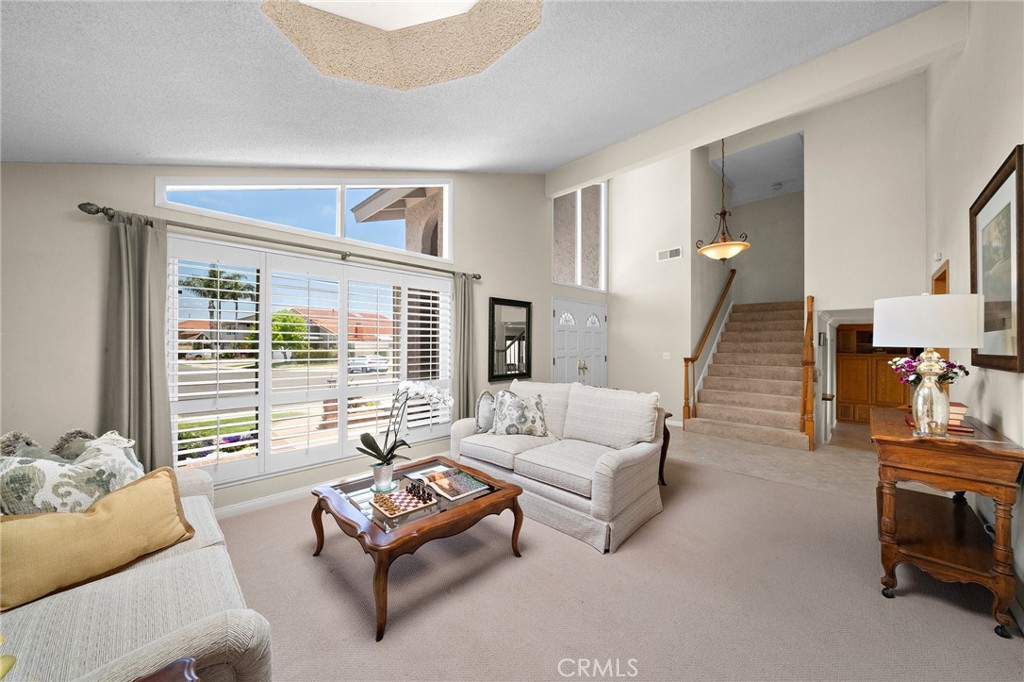 20161 Glacier Circle