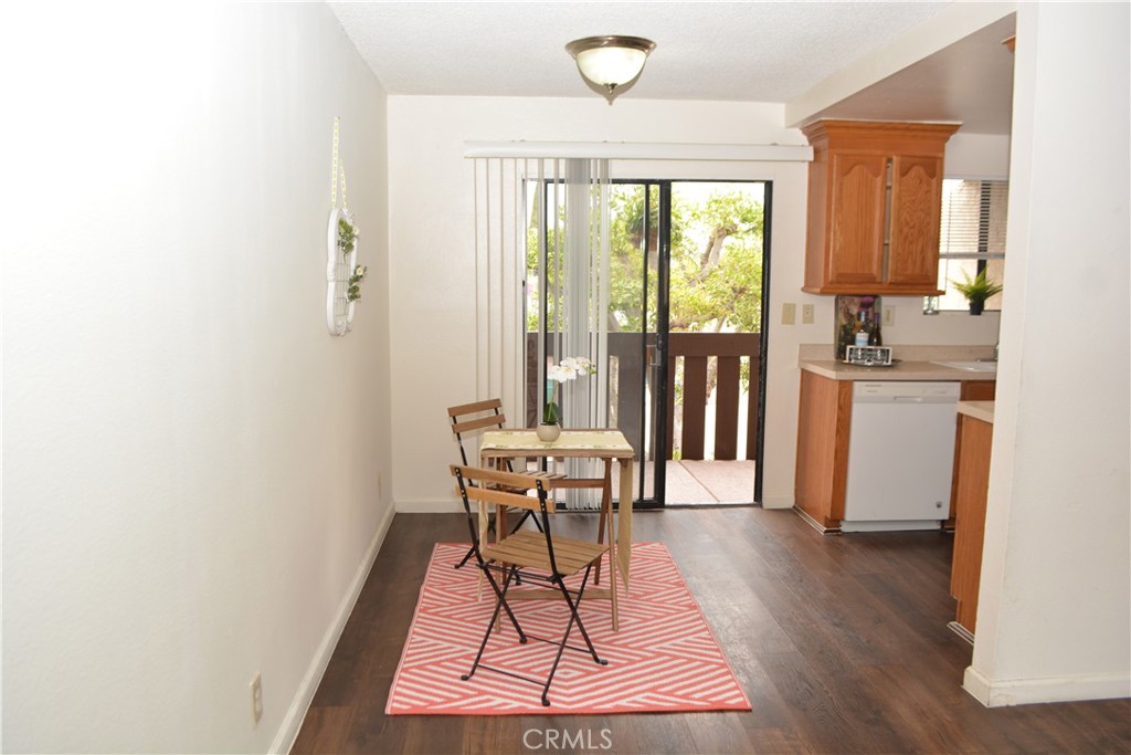 15351 Orange Avenue 25