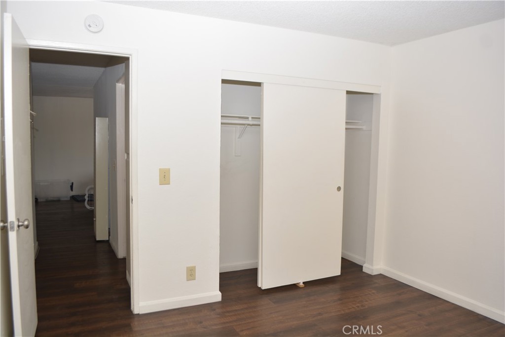 15351 Orange Avenue 25