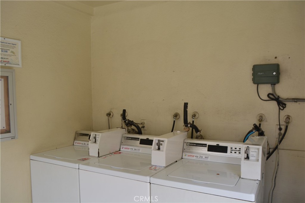 15351 Orange Avenue 25