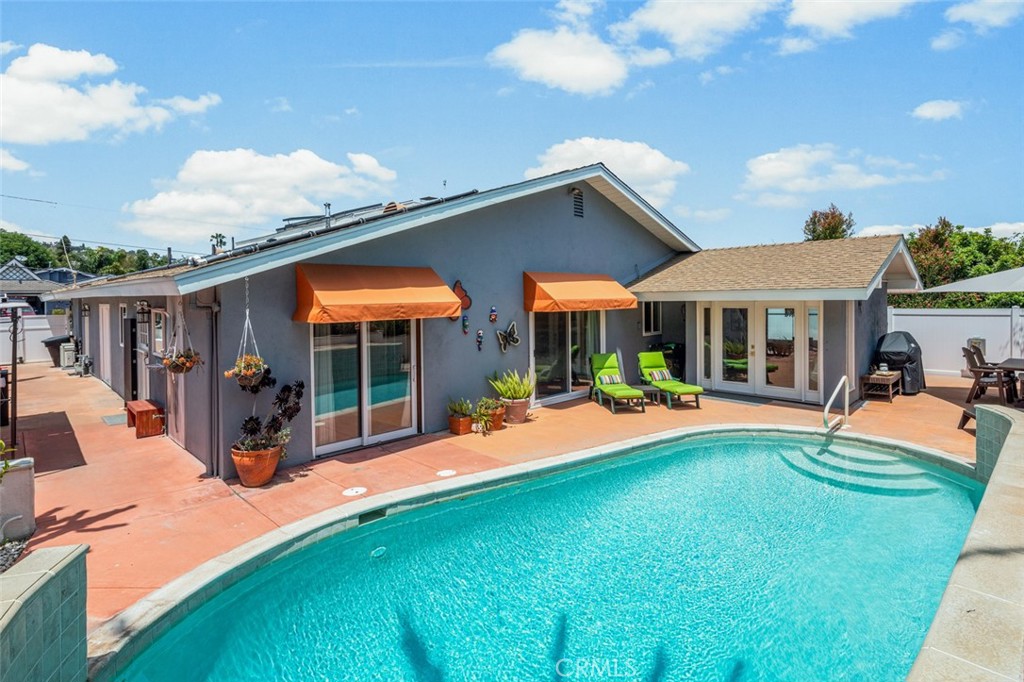 33212 Blue Fin Drive