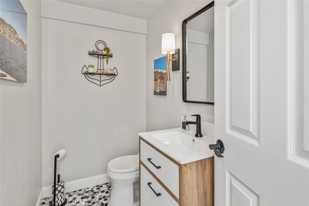 33212 Blue Fin Drive