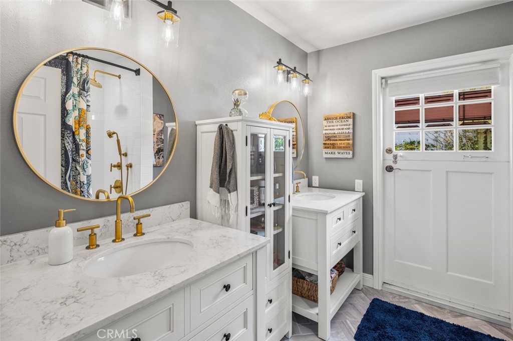 33212 Blue Fin Drive