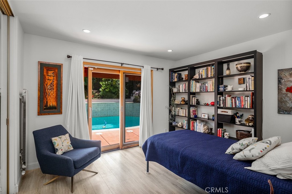 33212 Blue Fin Drive