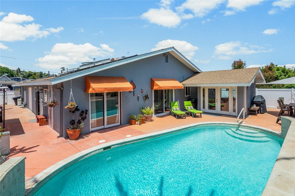 33212 Blue Fin Drive