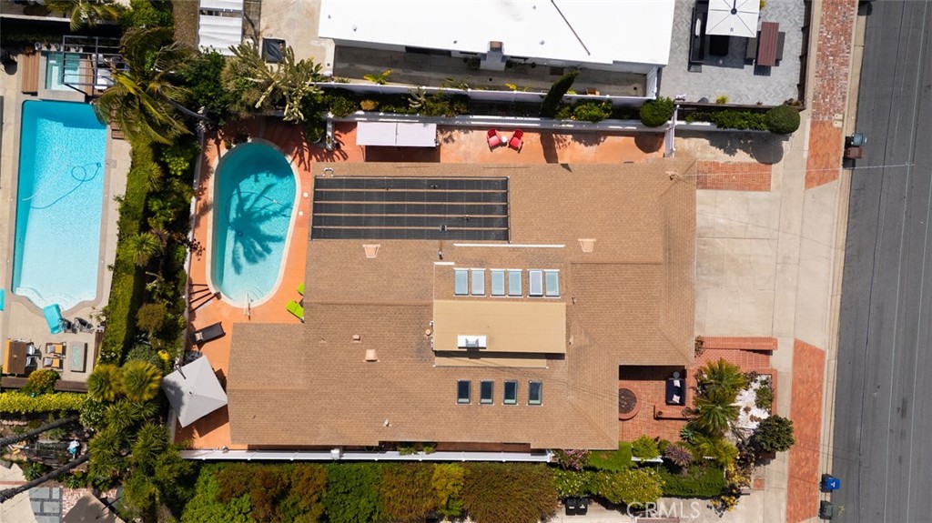 33212 Blue Fin Drive