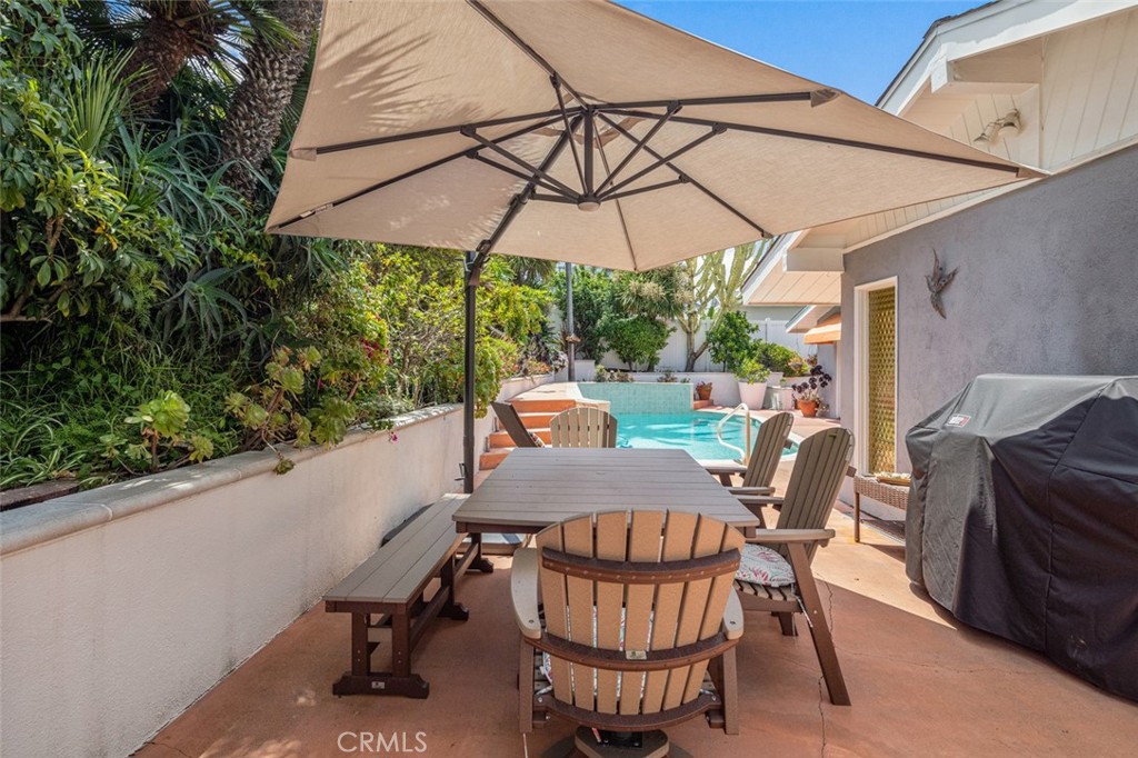 33212 Blue Fin Drive