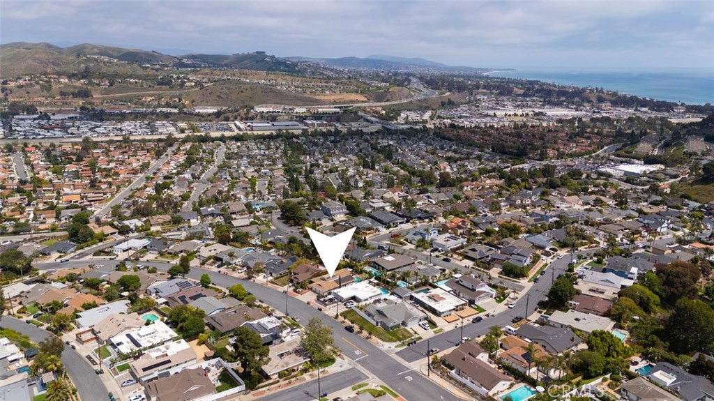 33212 Blue Fin Drive