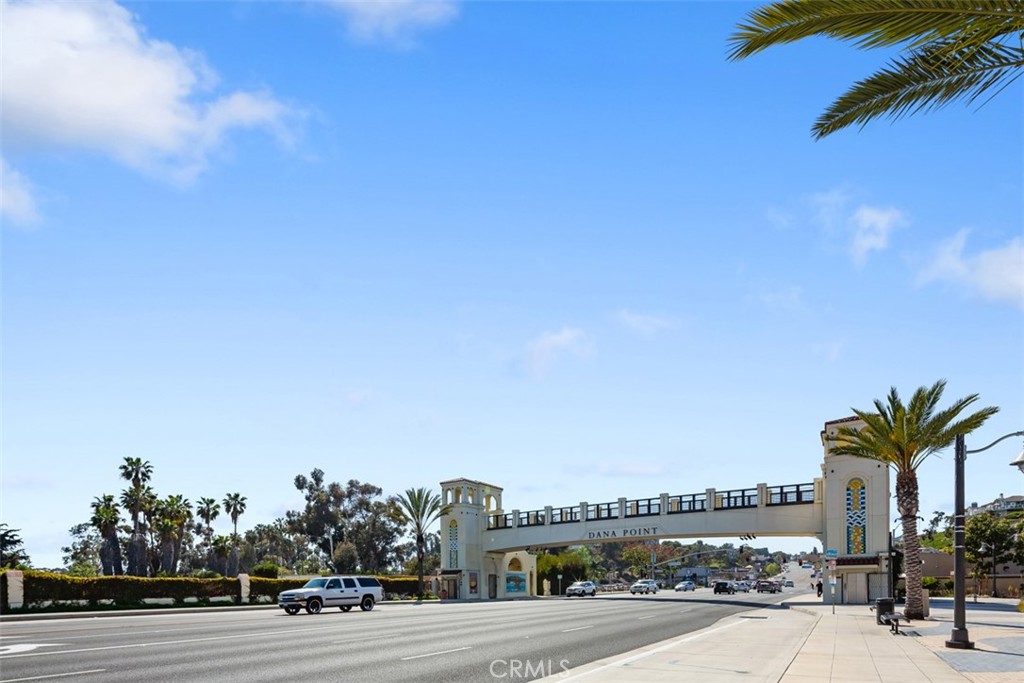 33212 Blue Fin Drive