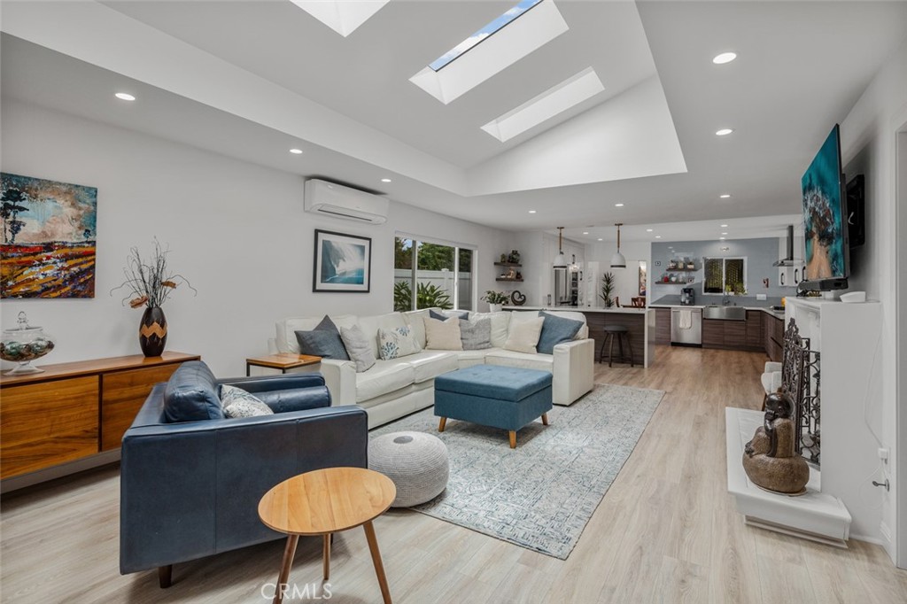 33212 Blue Fin Drive