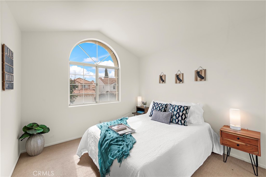 7455 Bellingham Avenue