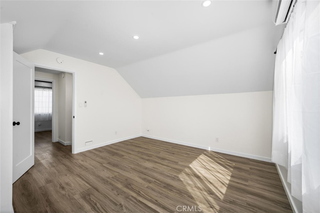 6082 Bannock Road