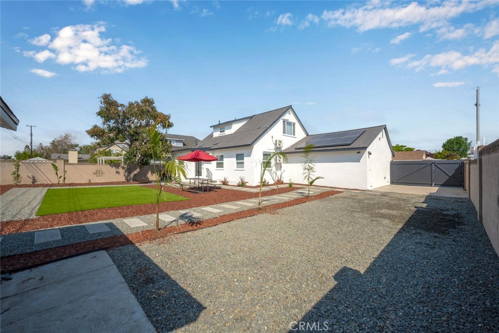 6082 Bannock Road