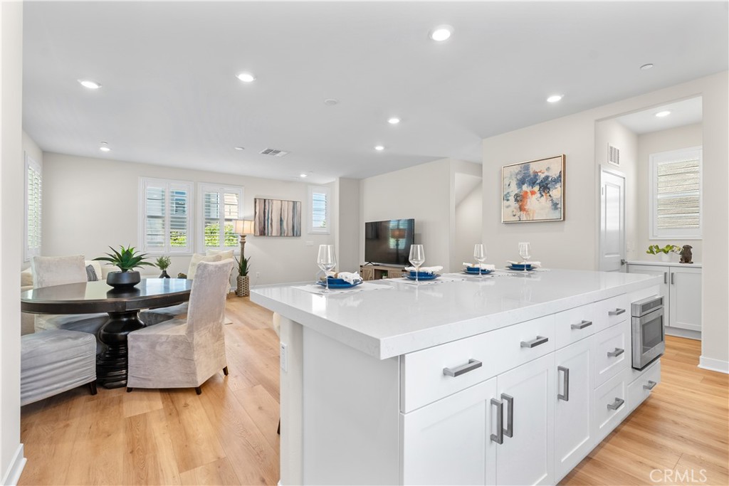 25 Splendor Way