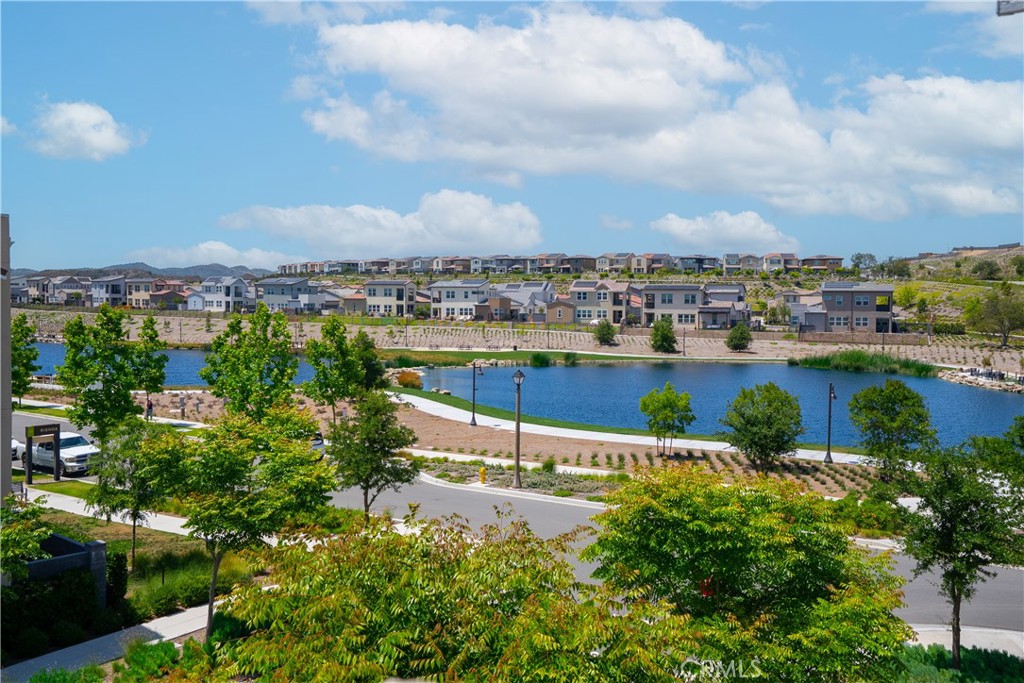 25 Splendor Way