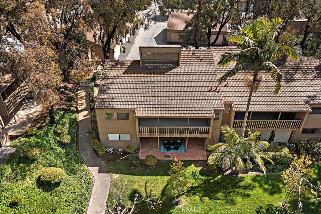 31287 E Nine Drive 28G