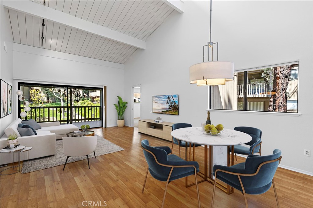 31287 E Nine Drive 28G