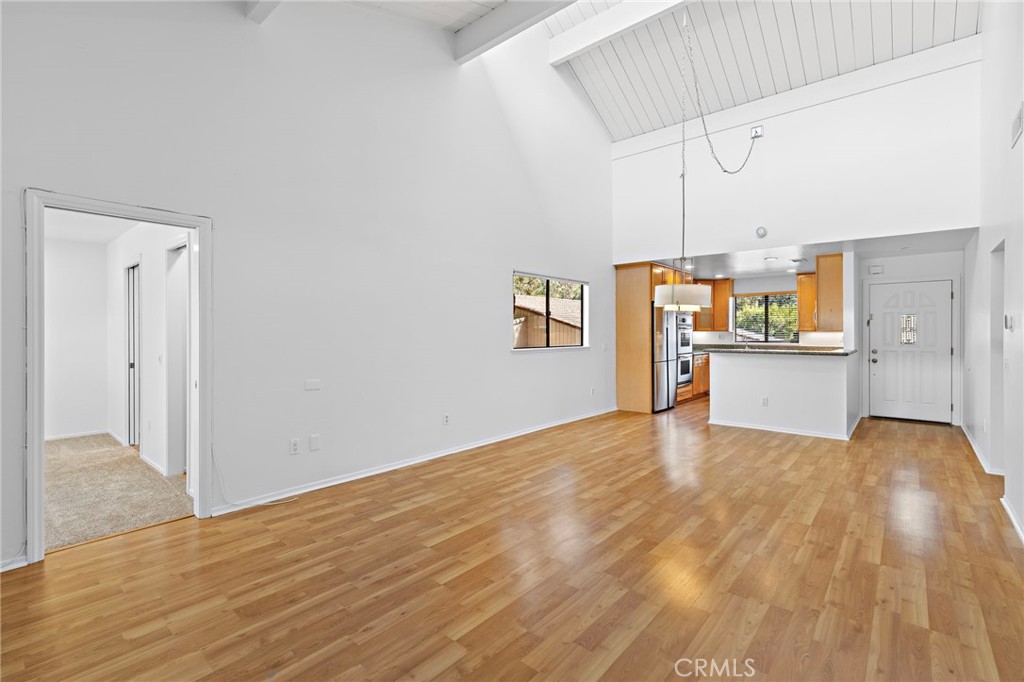 31287 E Nine Drive 28G