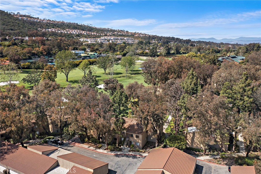 31287 E Nine Drive 28G