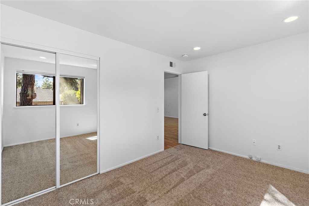 31287 E Nine Drive 28G