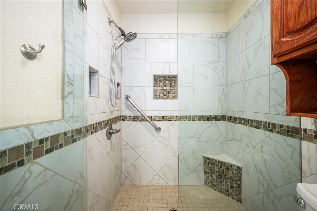 4435 Via Del Prado