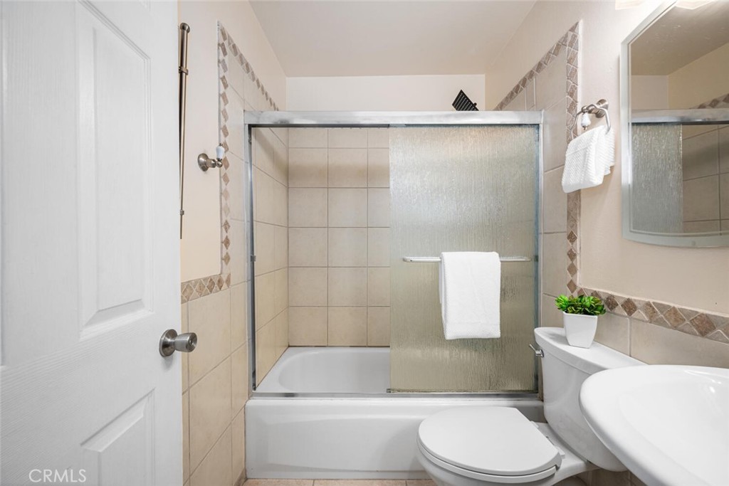 4435 Via Del Prado