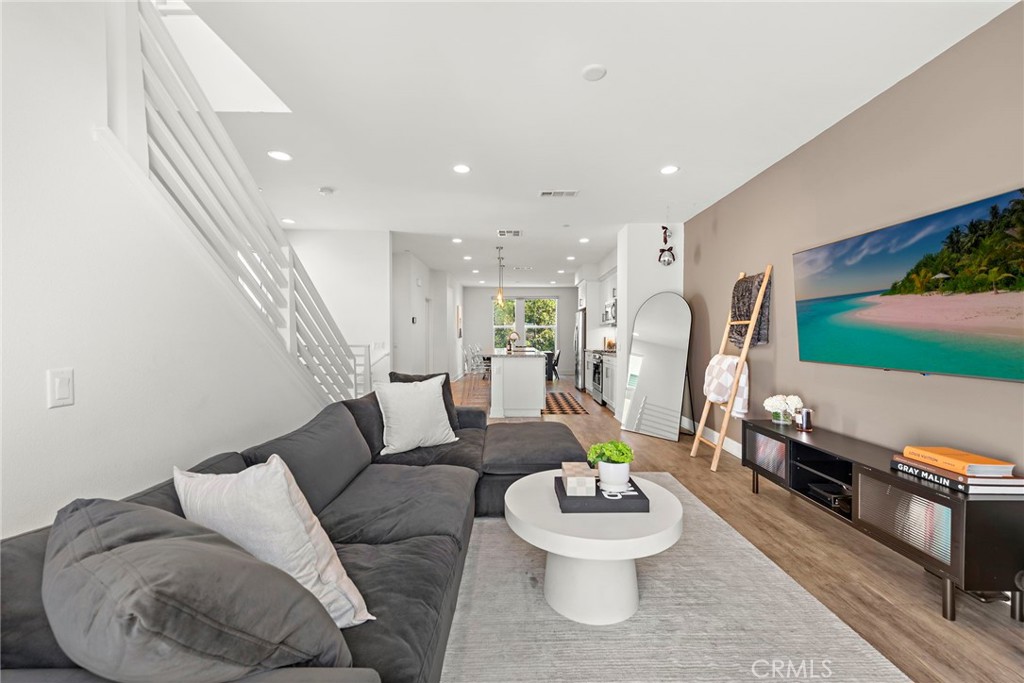 645 W 17th Street