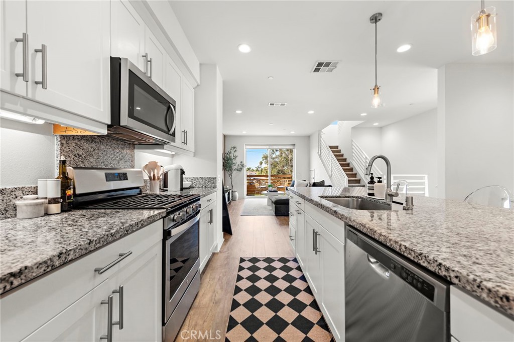 645 W 17th Street