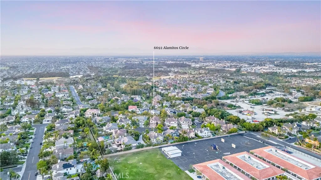 6692 Alamitos Circle