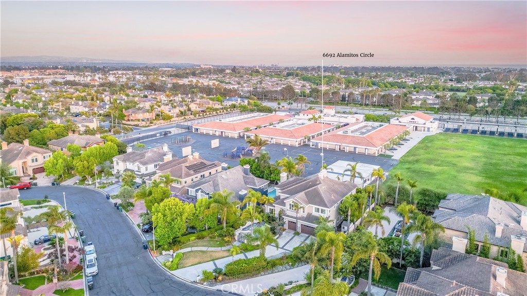 6692 Alamitos Circle