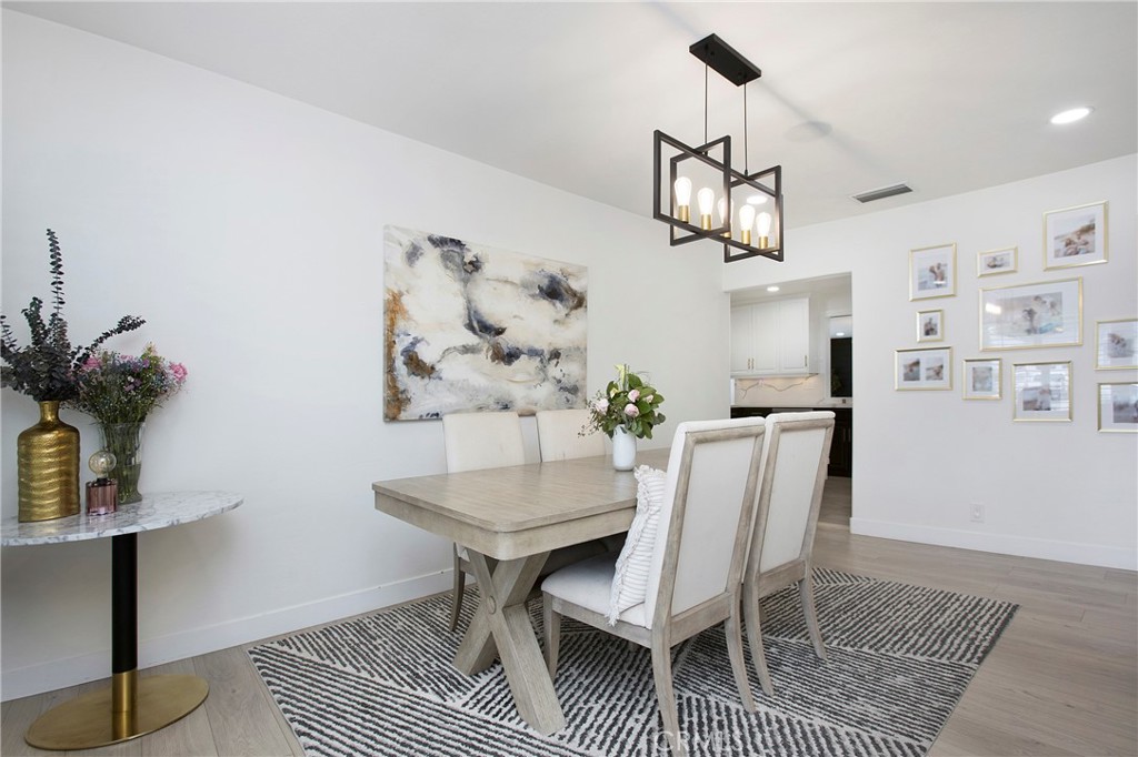 5529 Hersholt Avenue