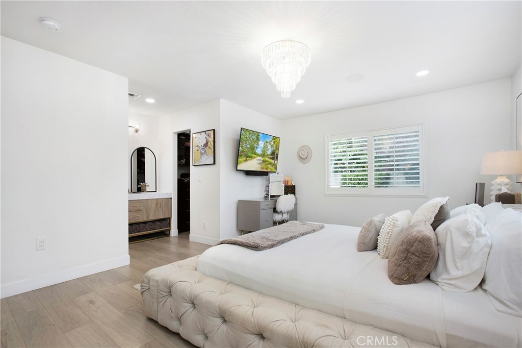 5529 Hersholt Avenue