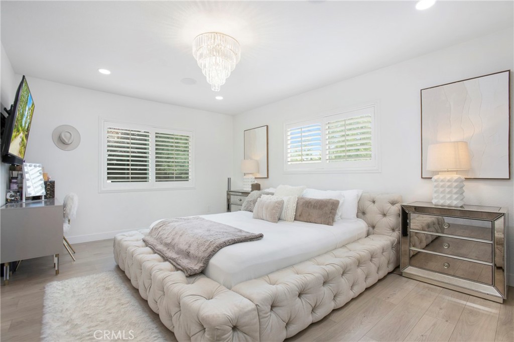 5529 Hersholt Avenue