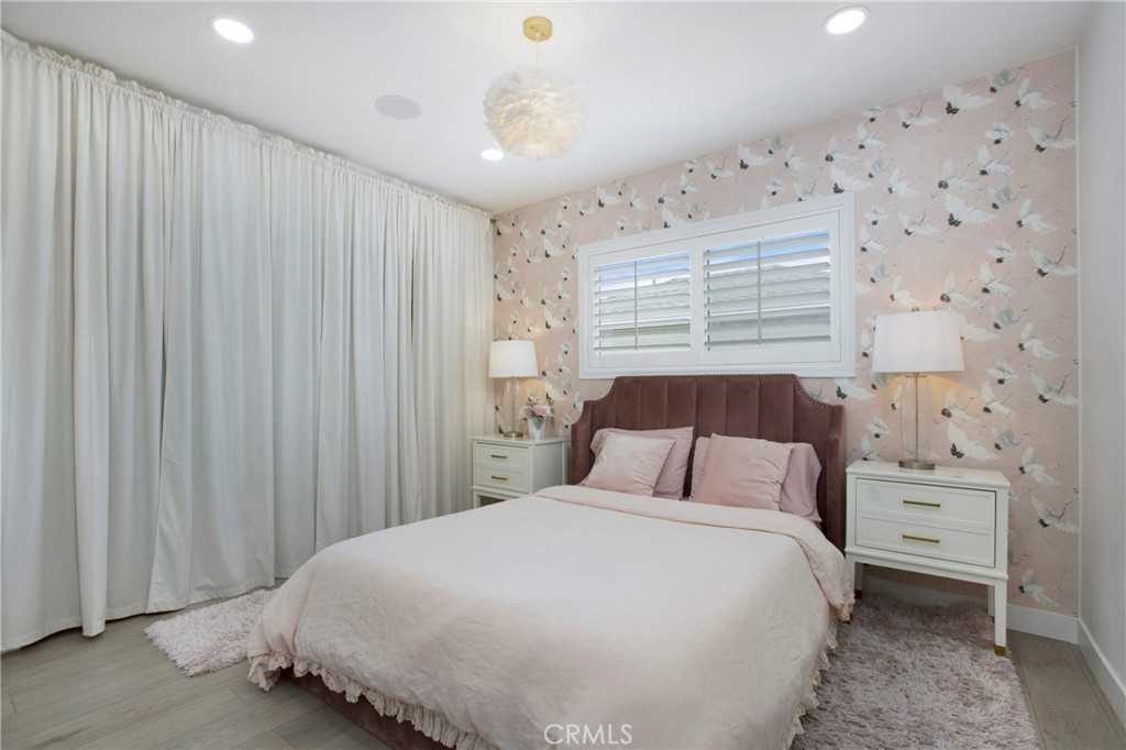 5529 Hersholt Avenue