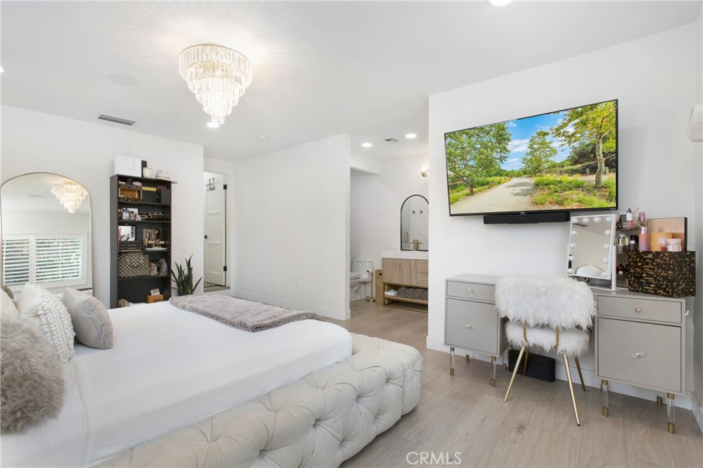 5529 Hersholt Avenue