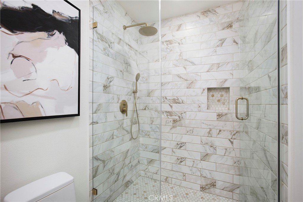 5529 Hersholt Avenue