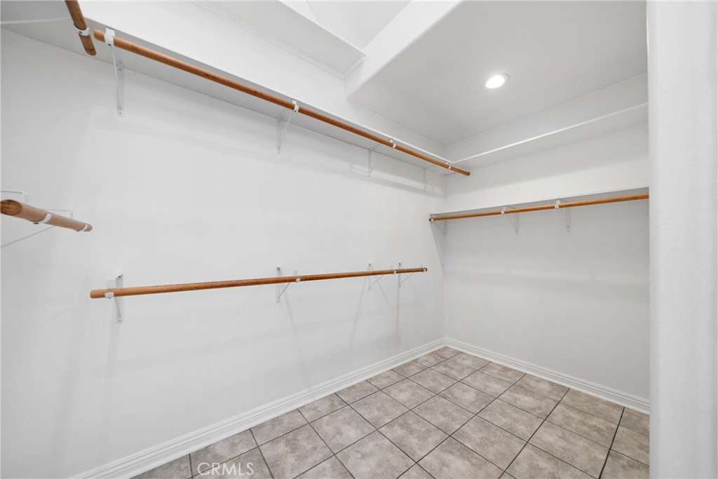 16685 S Pacific Avenue