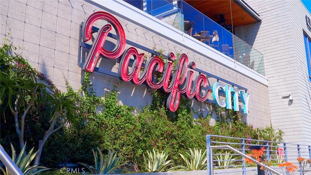 16685 S Pacific Avenue, Huntington Beach