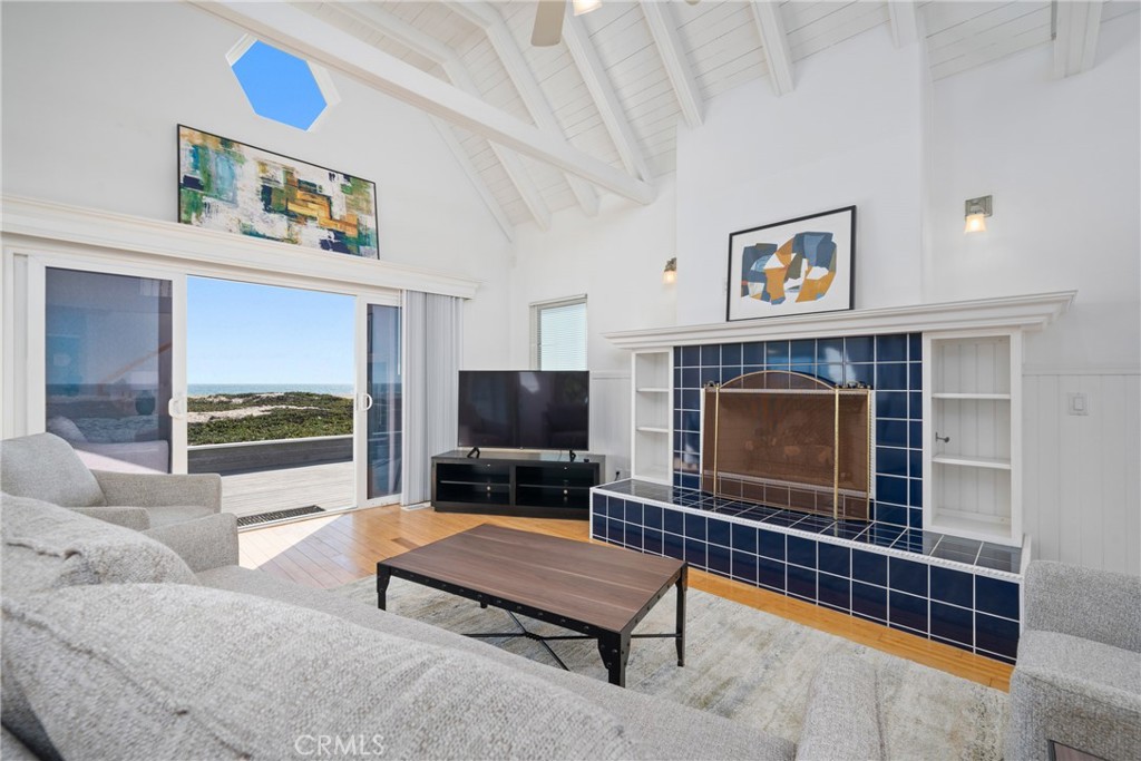 16685 S Pacific Avenue