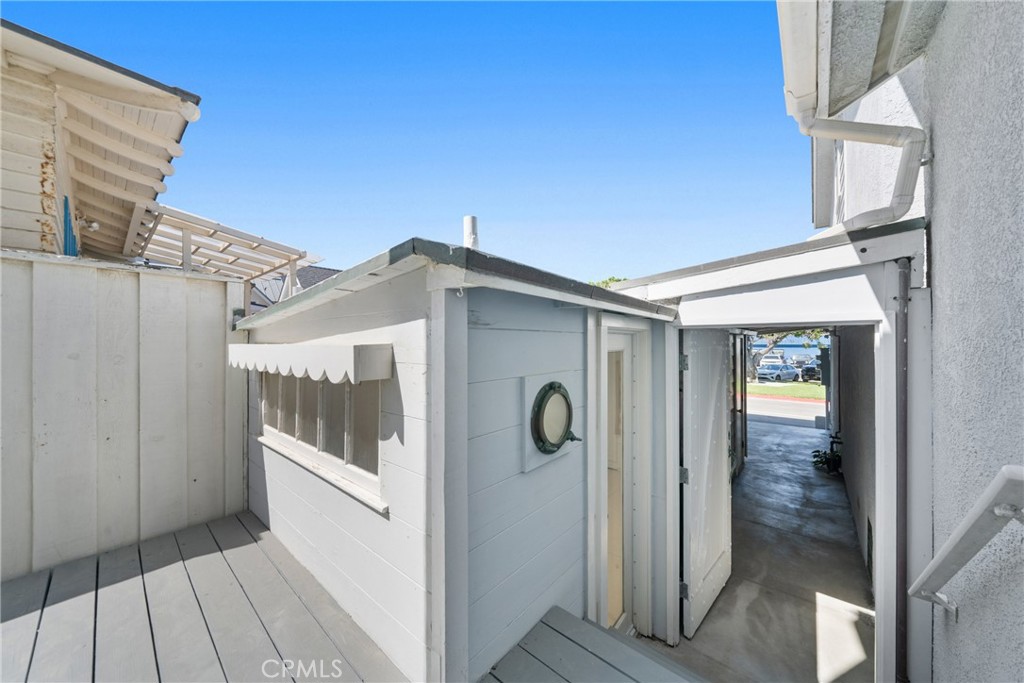 16685 S Pacific Avenue