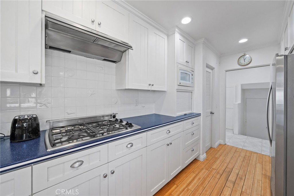 16685 S Pacific Avenue